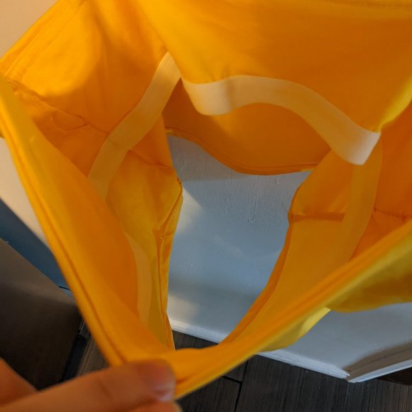 Yellow spaghetti strap bralette crop tank top - Picture 2 of 3